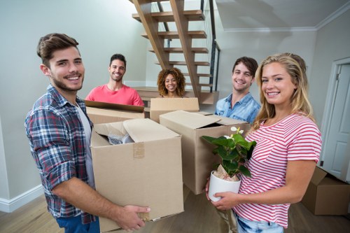 Local storage options for homes and businesses in Croydon